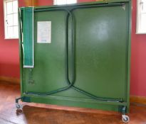 JAQUES FOLDING TABLE TENNIS TABLE.