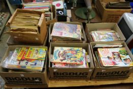 Large quantity of comics