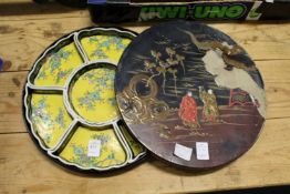 A Chinese porcelain supper set and a circular lacquer box