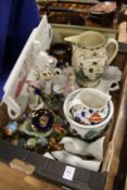 A farmers arms A creamware jug (af) together with other decorative items