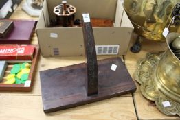 A Regency brass inlaid rosewood clock bracket