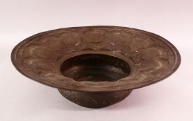 A LARGE 18TH CENTURY DAMASCUS MAMLUK REVIVAL BRASS BASIN, with traces of silver inlay, with embossed