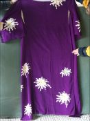A PURPLE SILK CRAPE KIMONO decorated with daisies, approx 5ft long.