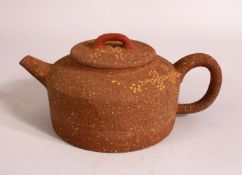 A CHINESE YIXING TEAPOT, mark to base, 16cm long (spout to handle).