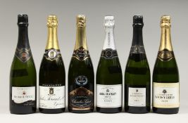 SIX BOTTLES OF MIXED CHAMPAGNE