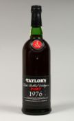 A TAYLOR 1976 PORT 70cl