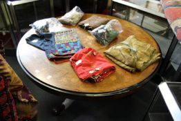 A good Victorian inlaid walnut circular pedestal breakfast table.