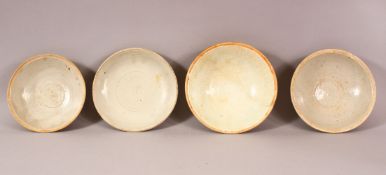 A MIXED LOT OF 4 EARLY CHINESE POTTERY BOWLS - Varying glaze types & sizes -largest from 16.5cm
