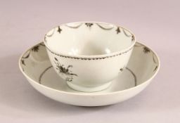 AN 18TH CENTURY CHINESE QIANLONG PORCELAIN TEA CUP AND SAUCER, cup 9cm diameter, dish 14cm