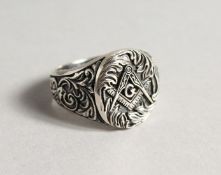 A SILVER MASONIC RING