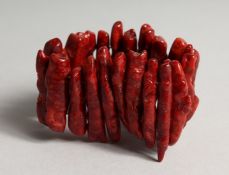 A FLEXIBLE CORAL BRACELET