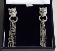 A PAIR OF SILVER PANTHER HEAD TASSLE EARRINGS