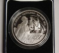 COLLEGE OF ARMS, QUINCENTENARY COMMEMORATIVE MEDAL Weight 6ozs.