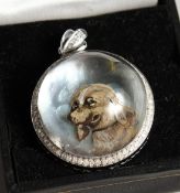 A SILVER ESSEX CRYSTAL DOG PENDANT