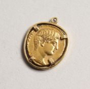 AN OLD GREEK GOLD COIN in a modern clip mount 2cm x 1.75cm, cuneiform lettering.