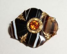 A SCOTTISH AGATE BROOCH