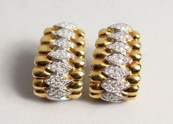 A SUPERB PAIR OF 18CT GOLD AND DIAMOND EAR RINGS 44gms