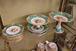 A floral decorated part dessert service.