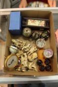 Miscellaneous oriental collectables to include netsukes etc.