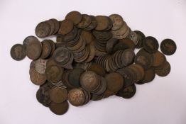 A large quantity of pre-decimal pennies and halfpennies.