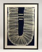 A VERY GOOD 19TH CENTURY WHITE LACE COLLAR, framed and glazed 27ins x 19ins