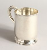 A PLAIN GEORGE II PINT MUG Newcastle 1737