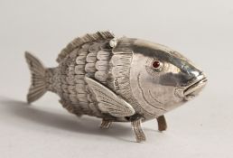 A GOOD DUTCH SILVER ARTICULATED CARP with hinged head Import mark London 1901