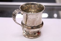 A William IV silver mug, London 1832.