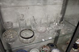 Various glassware to include decanters, vases, bowls etc..