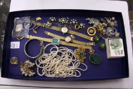 Various items of jewellery, a watch etc.