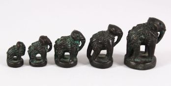 A FINE SET OF 19TH CENTURY CHINESE TIBET ELEPHANT BRONZE OPIUM WEIGHTS - 5 of graduating size - 2.