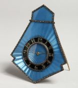 A GOOD STERLING SILVER AND BLUE ENAMEL EASEL CLOCK D.R.E.M. 4.5ins high.