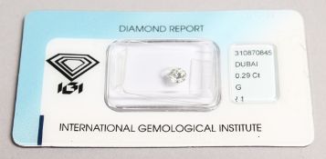 A SINGLE DIAMOND with International Gemological Institute diamond report, 0.29 carat, colour G.
