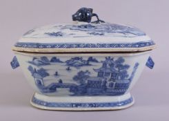 A CHINESE BLUE AND WHITE PORCELAIN TUREEN AND COVER, decorated with landscape scenes including