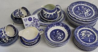 Quantity of Willow Pattern tableware