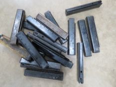 A quantity of twenty inert Thomspon 30 r