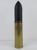 A 25pr Mk2/1 shell casing with shell hea