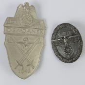 A WWII German Demjansk 1942 badge, toget