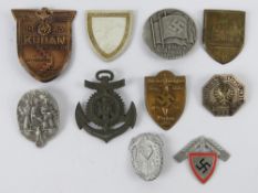A quantity of assorted WWII German day b