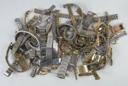 A quantity of assorted vintage and contemporary watch straps.