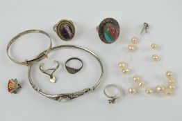 Silver and white metal jewellery includi