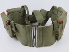 Four US BAR magazines in canvas pouch, i