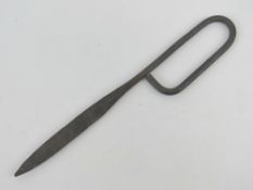 A WW British made trench knife.