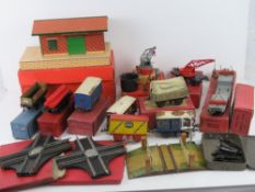 A Hornby Meccano train set inc boxed platform building, boxed trolley wagon RS684,