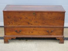 A good late 18th/early 19thC elm top cottage mule chest, lid lifting to reveal compartment within,