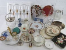 A Royal Crown Derby Christmas Plate 1995 limited edition 740/2500,