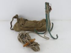 Grappling hook, with line, toggle and canvas carry bag.