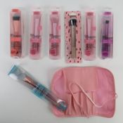 Real Techniques; Seven individually pack