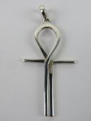 A white metal double Ankh pendant, no ap