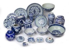 Quantity of blue and white porcelain Chinese and Continental, to include two bowls with seal marks